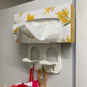 ラップホルダーを使ってティッシュ収納をしました